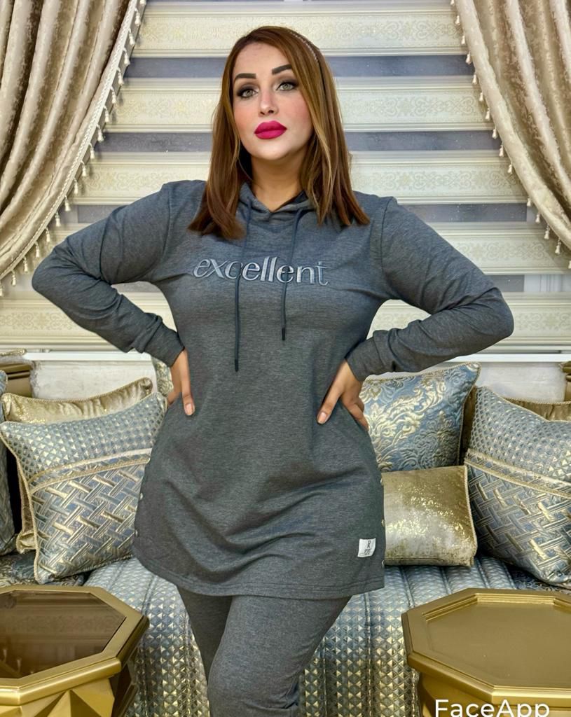 بدلة رياضية نسائية مريحة